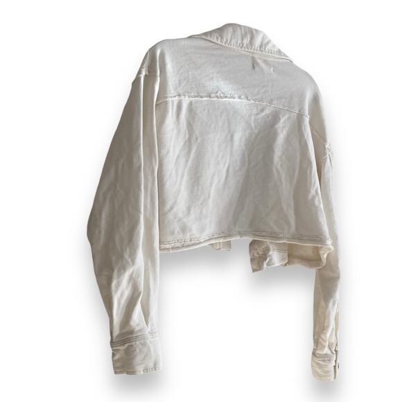 Womens We The Free Saturday White Taupe Cropped Distressed Shacket Size Small - Picture 5 of 16